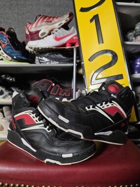 🔥 Reebok Black Red Twilight Zone Retro Basketball Sneakers Size 11 ICONIC